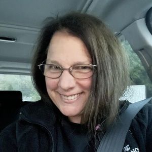 Meet your Posher, Denise